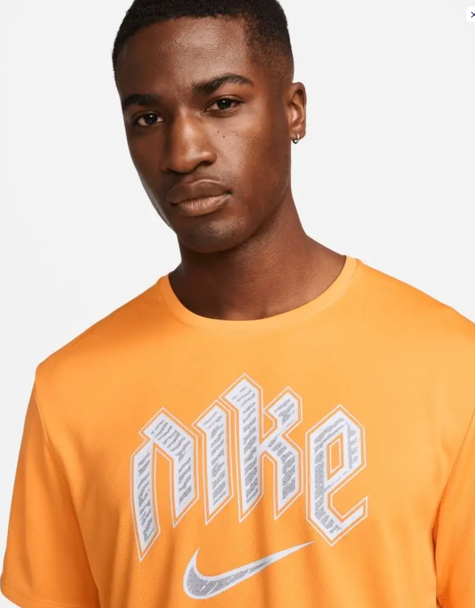 Nike Dri-Fit Run Division Miler Orange