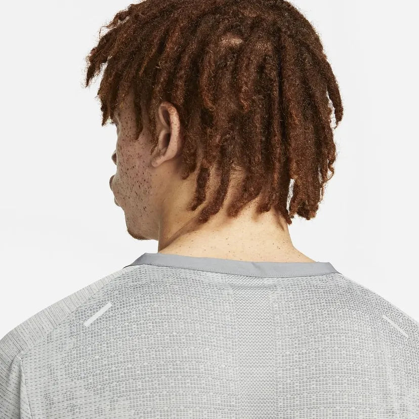 Nike Dri-Fit ADV Techknit Ultra Smoke Grey