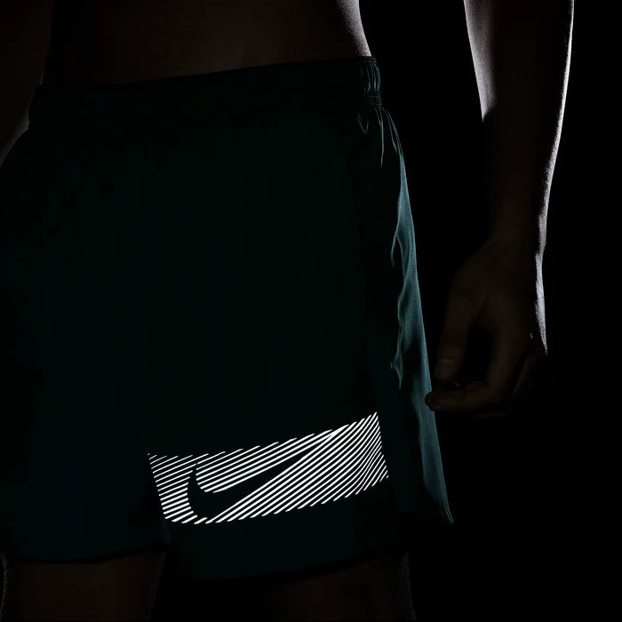 Nike Challenger Flash Shorts Green