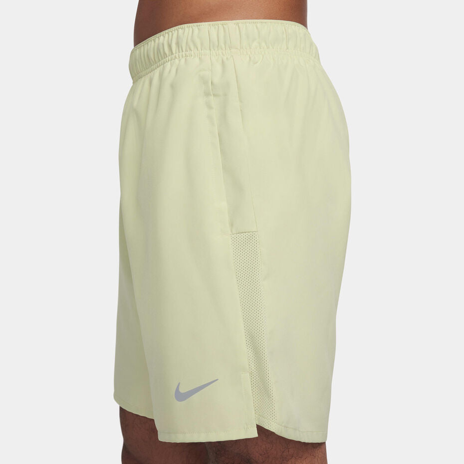 Nike Challenger 7" Shorts Olive Aura