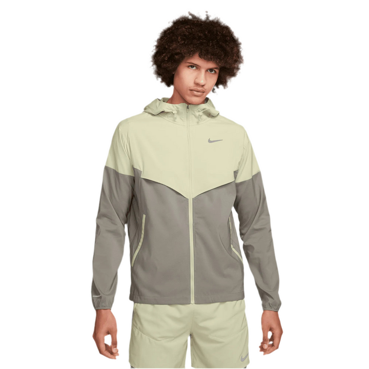 Nike UV Windbreaker Jacket Olive Aura