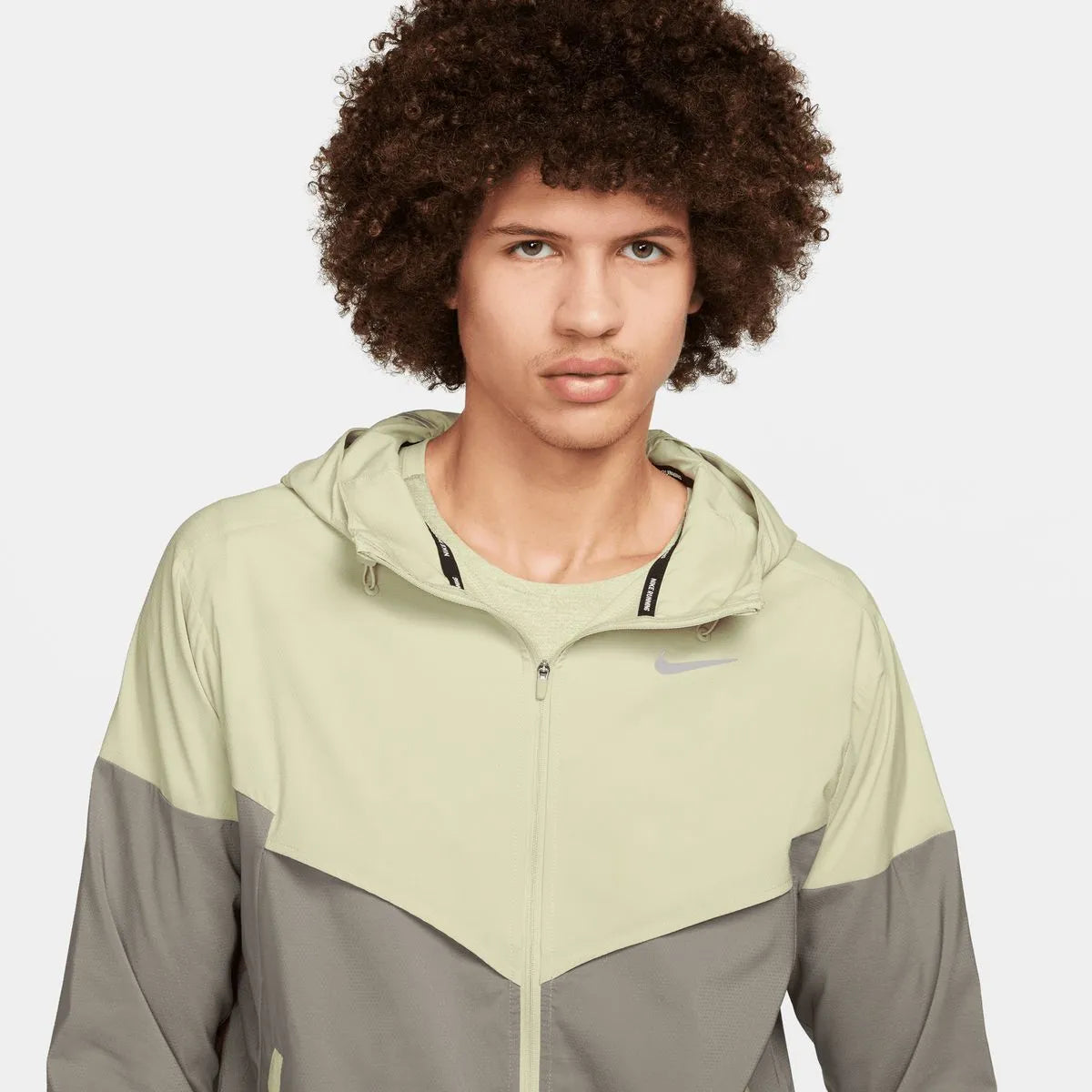 Nike UV Repel Windrunner Jacket Olive Aura