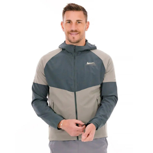 Nike Miler Performance Graphic Running Jacket