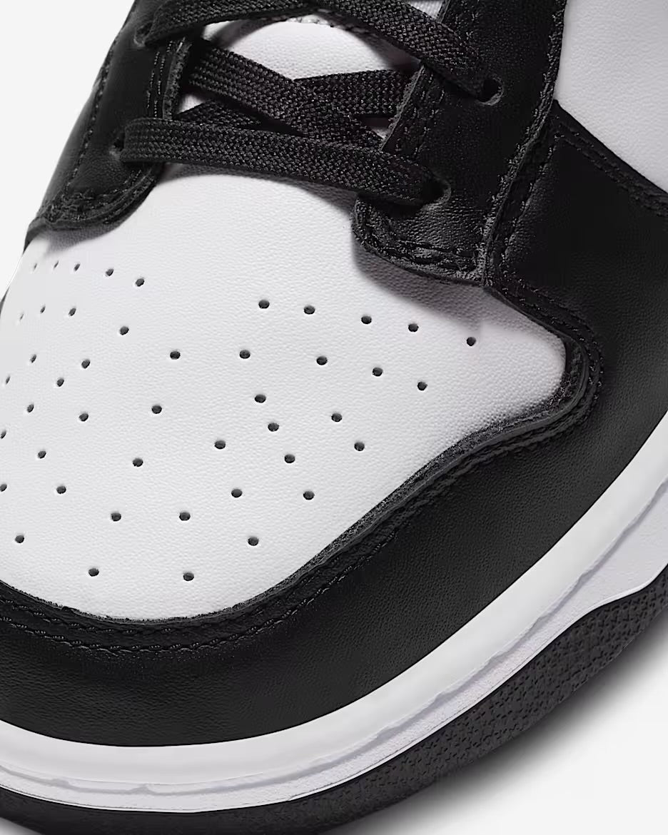 Nike Dunk Low Retro White Black