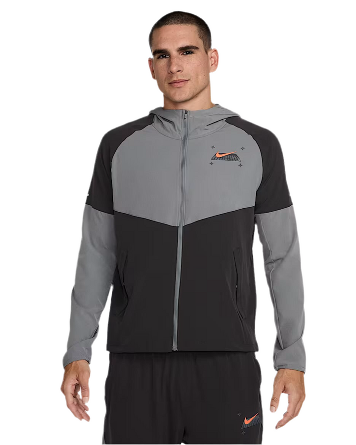 Nike Miler Performance Graphic Running Jacket Black Grey