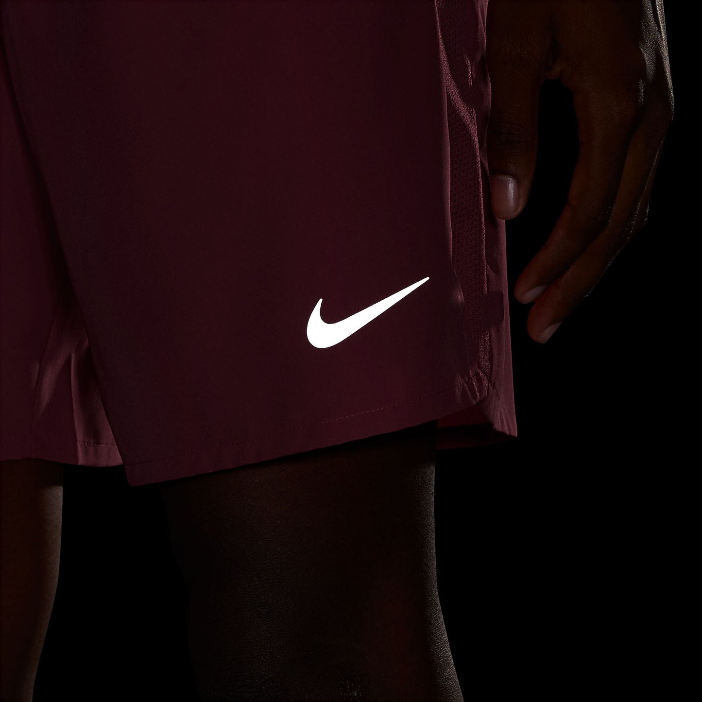 Nike Dri Fit Challenger 7" Shorts Abode