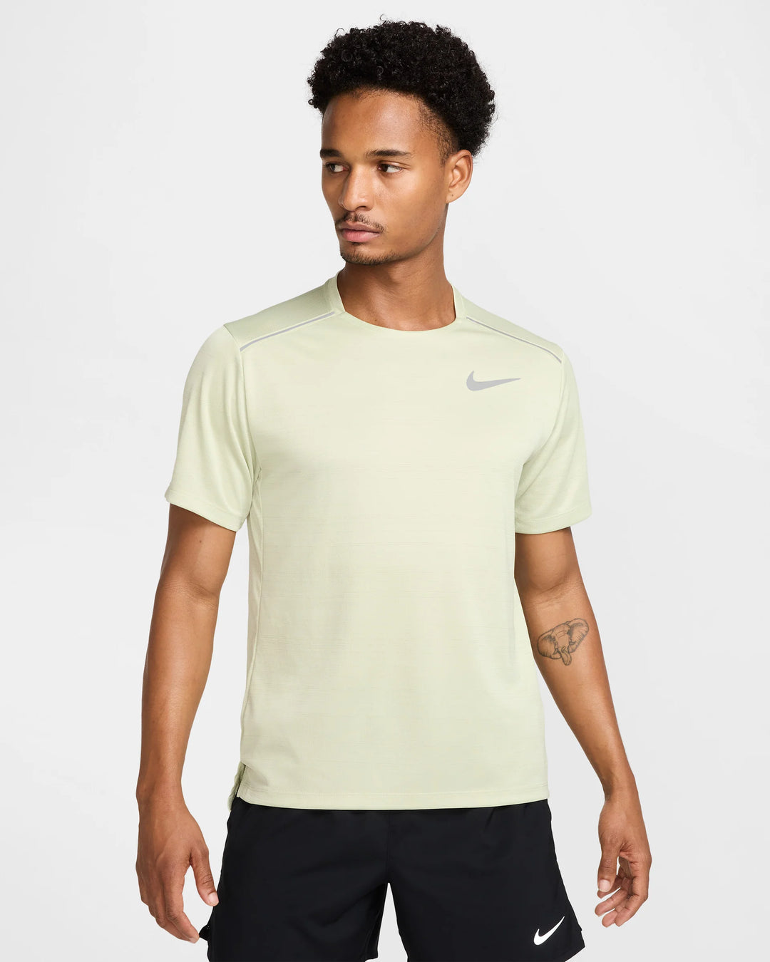 Nike Miler 1.0 Olive Aura