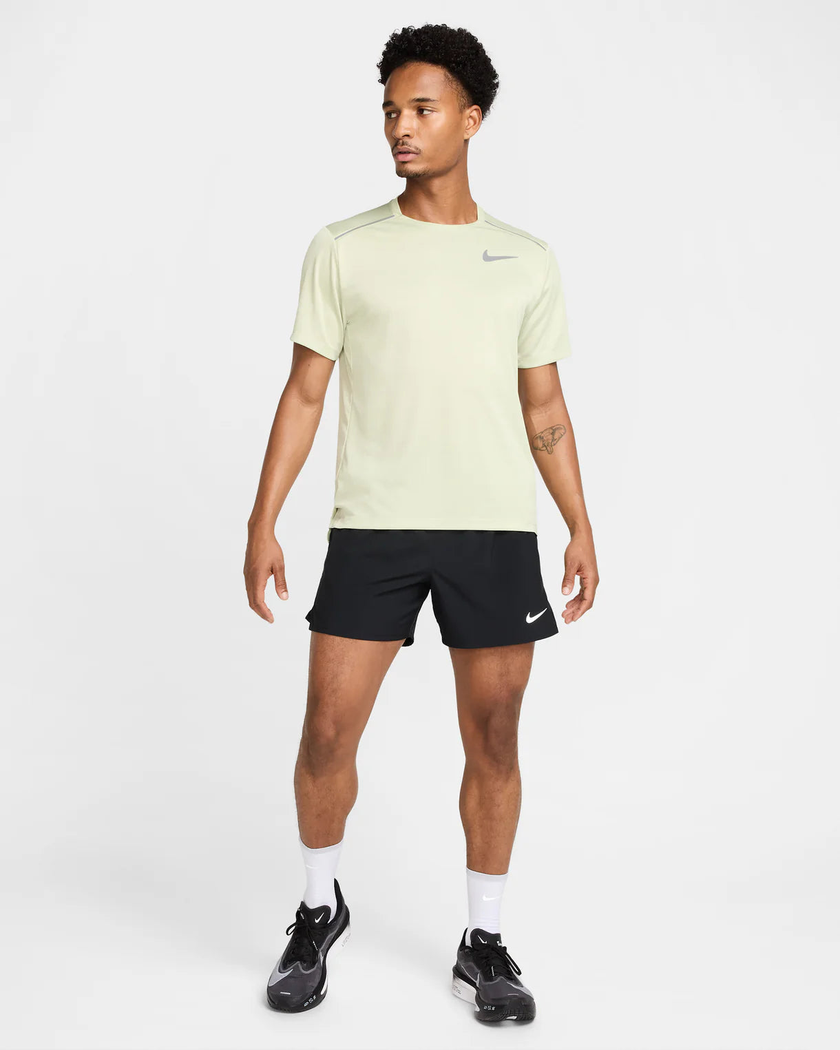 Nike Miler 1.0 Olive Aura