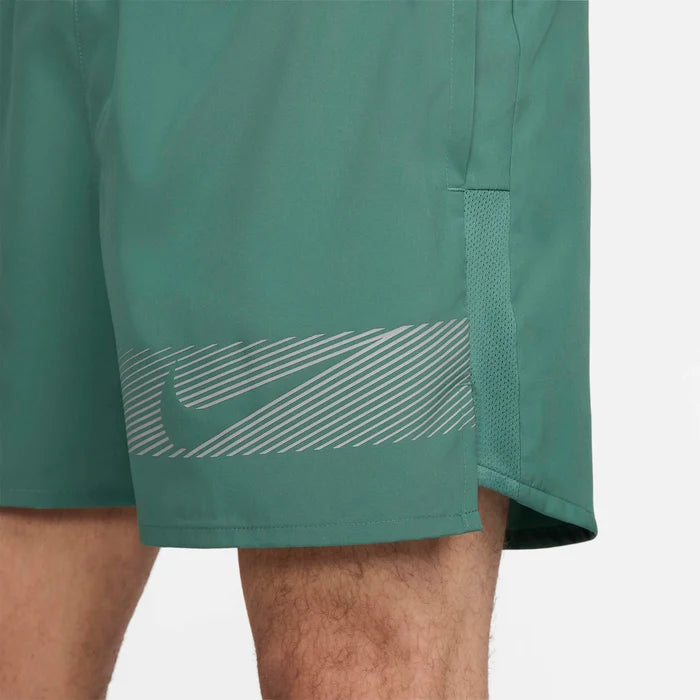 Nike Challenger Flash Shorts Green